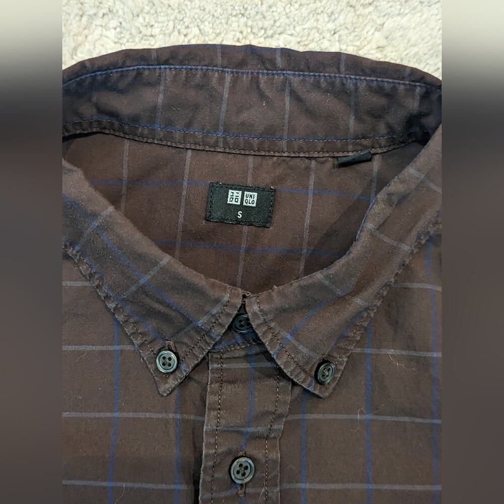 ·Uniqlo Long Sleeve Button Down, Size Small